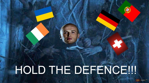 Hold the defence Pazdan!