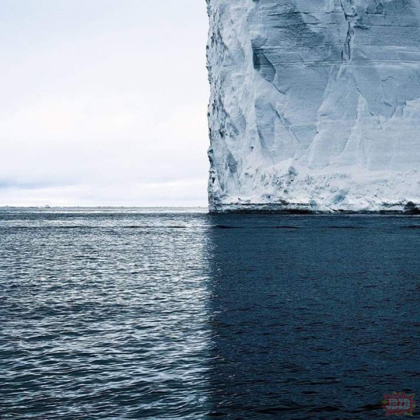 4 odcienie niebieskiego na Antarktydzie