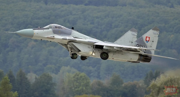 Słowacja może sprzedać Ukrainie 11 myśliwców MiG-29.  NIC ZA DARMO