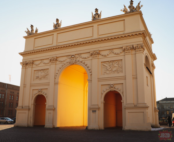 Brama Brandenburska o zachodzie słońca - Poczdam