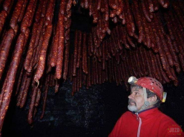Bałkańskie jaskinie pełne tajemnic