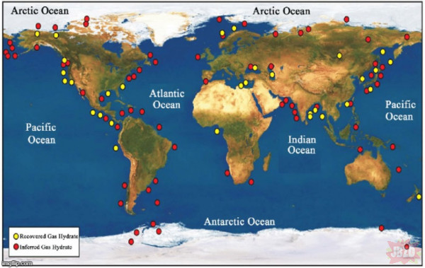 Hydraty metanu - Wycieki metanu z dna oceanicznego