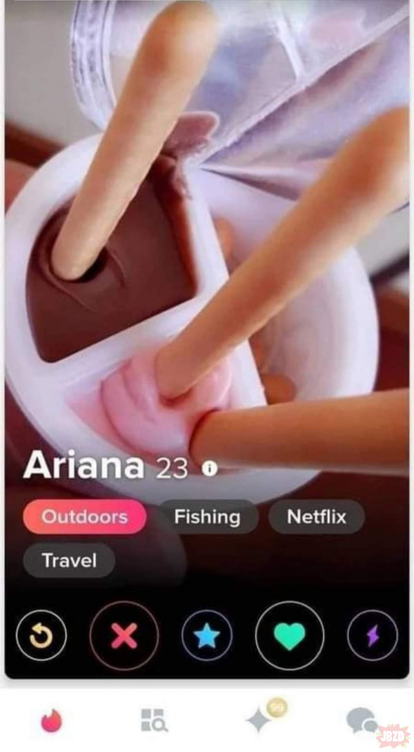 Ariana wie czego chce